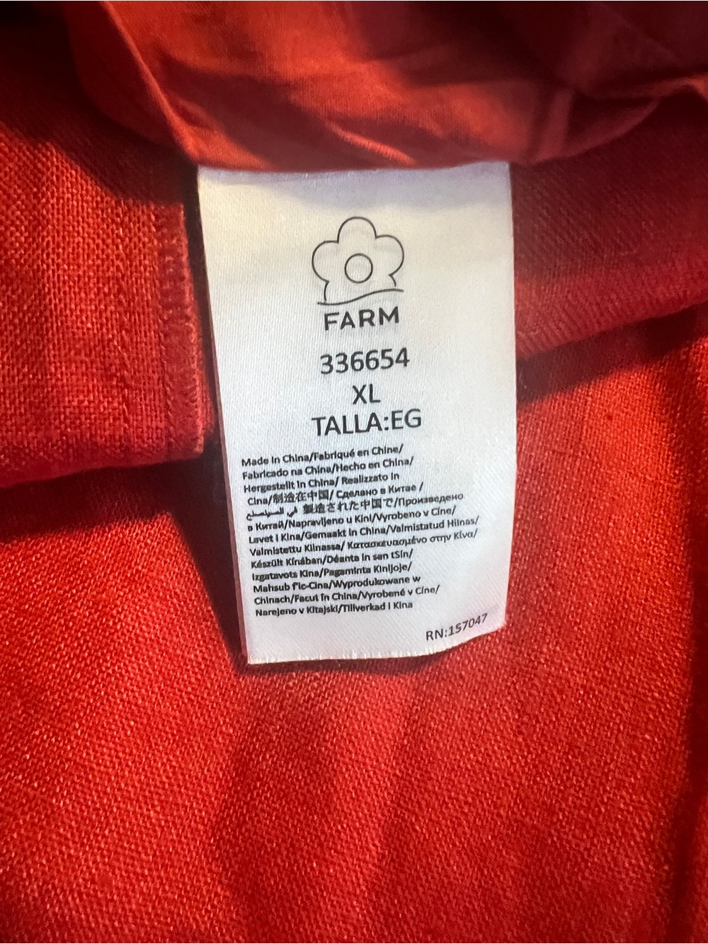 NWT FARM Rio Red Tropical Cross Stitch
Embroidered Midi Dress - Size XL - Picture 13 of 15